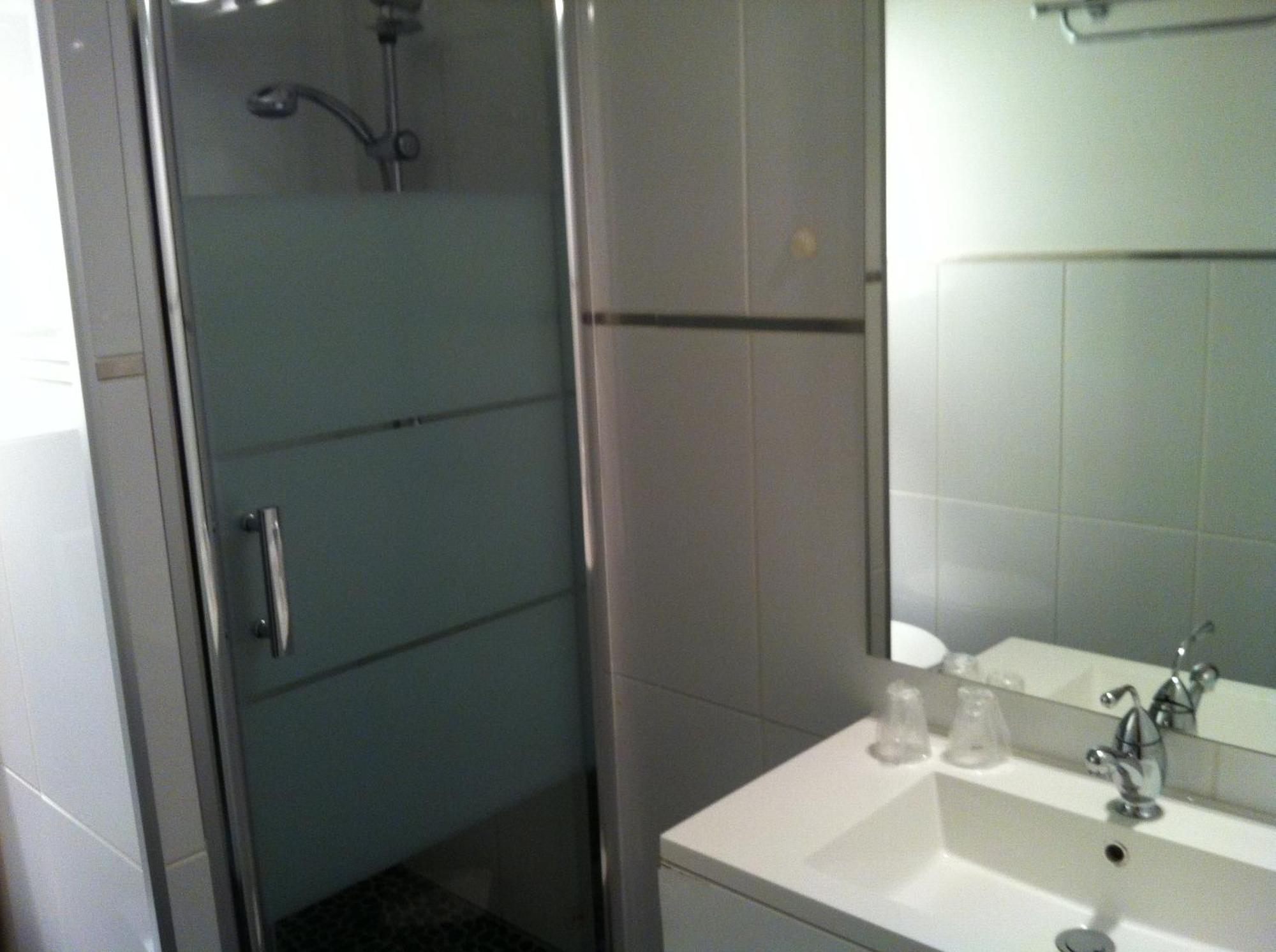 Hotel L'Eau Des Collines Марсилия Екстериор снимка